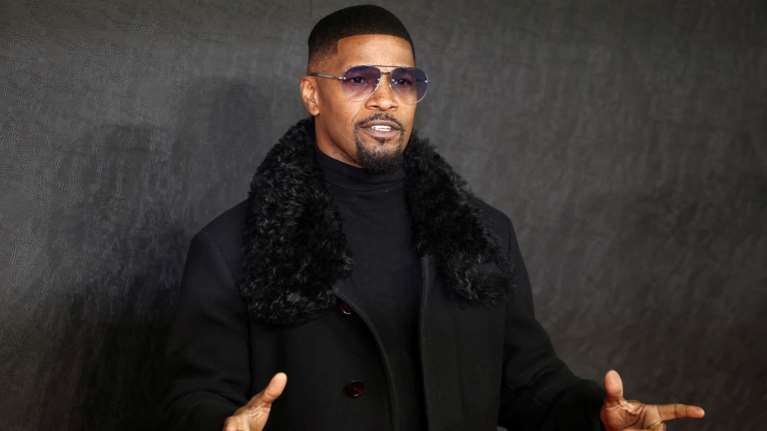 Εσπευσμένα στο νοσοκομείο ο ηθοποιός Τζέιμι Φοξ - &quot;Ο πατέρας μου αντιμετώπισε μια ιατρική επιπλοκή&quot; έγραψε η κόρη του