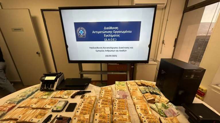 &quot;Πάλι μάπα πετρέλαιο μου έβαλες;&quot;: Τα... παράπονα και οι διάλογοι που &quot;έκαψαν&quot; το κύκλωμα νοθευμένων καυσίμων