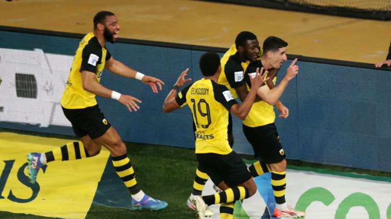 ΑΕΚ-Ατρόμητος 2-1: Λύτρωση από τον Μάνταλο στο 94΄