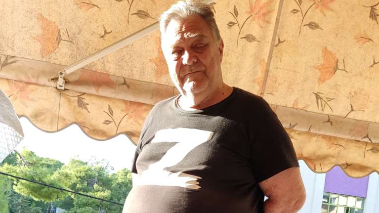 Σφάζονται ΣΥΡΙΖΑ - ΠΑΣΟΚ για τον Χατζάρα: &quot;Ο Σγουρός να αποσύρει άμεσα τον φιλοναζιστή αντισημίτη υποψήφιο&quot;