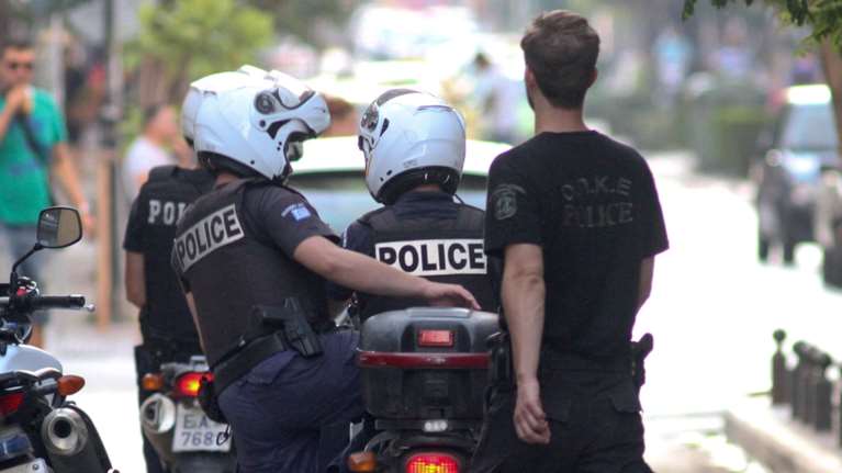 Τραγωδία στον Νέο Βουτζά: Αστυνομικός αυτοκτόνησε σε βιντεοκλήση με τη γυναίκα του - Του είχε ζητήσει να χωρίσουν