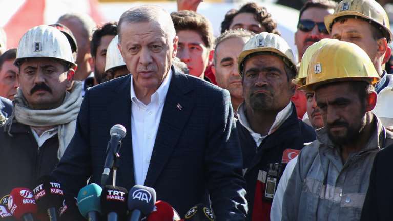 Ανάλυση New York Times: Γιατί ο Ερντογάν κατασκευάζει κρίση με την Ελλάδα ενόψει εκλογών - "Ολο και πιο επικίνδυνος"