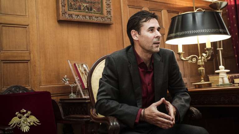 &quot;Δεν θα σε ψηφίσει ούτε η μάνα σου&quot;: Χαμός στο Twitter με το &quot;άδειασμα&quot; Τσιάρτα από τη μητέρα και την αδερφή του