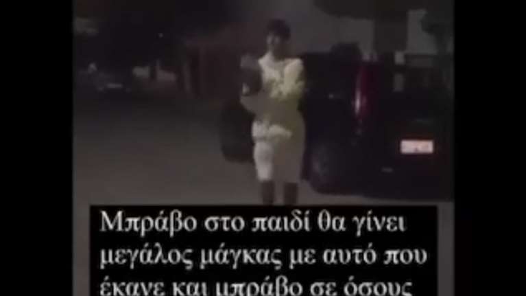 Εικόνες ντροπής στην Κομοτηνή: Νεαρός πετάει στον αέρα γατάκι και μετά το κλωτσά - Ταυτοποιήθηκε ο δράστης [βίντεο]