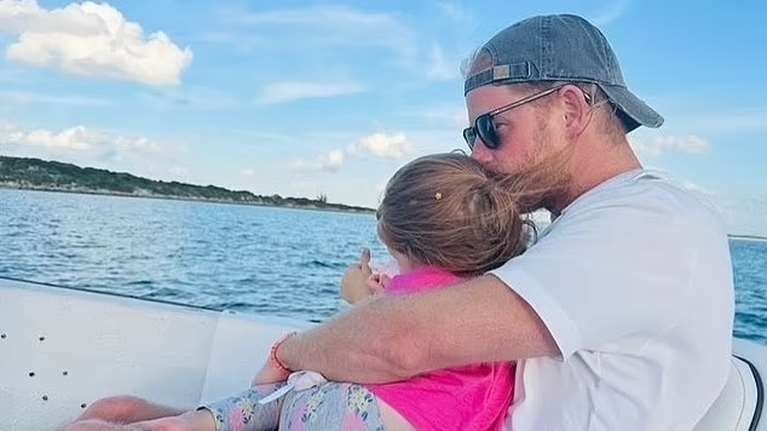 Η τζίντζερ Λίλιμπετ στην αγκαλιά του Χάρι: Η Μέγκαν αποκαλύπτει την πηγή έμπνευσής της με αφορμή την Ημέρα της Γυναίκας