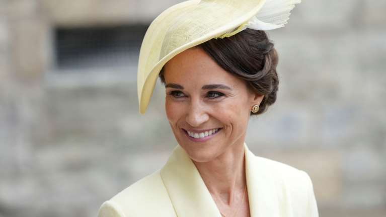 Πίπα Μίντλετον: Διακοπές στην Καραϊβική με μικροσκοπικά μπικίνι ένα μήνα μετά το χειρουργείο της αδελφής της