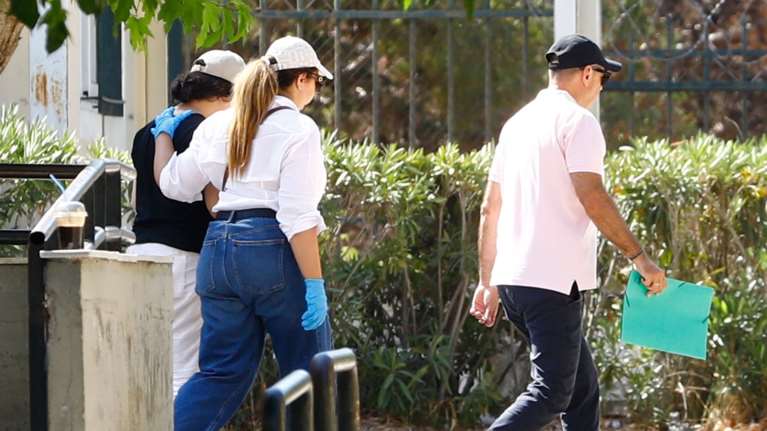 Φάληρο: Ψάχνουν πιθανό συνεργό της 32χρονης μητέρας– "Κλειδί" η άρση τηλεφωνικού απορρήτου και οι μαρτυρίες των παιδιών