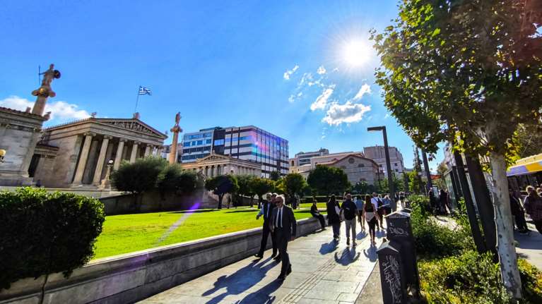 Καλός ο καιρός και σήμερα - Χαλάει το σκηνικό τις επόμενες ημέρες, πότε θα έρθουν βροχές και πτώση της θερμοκρασίας