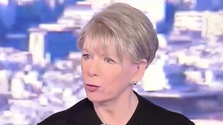 Το σχόλιο Ακρίτα για τον πρώην πρωθυπουργό: Θα αγοράσω τη γόβα Τσίπρα εάν πάμε για shopping μαζί με τον Φάμελλο