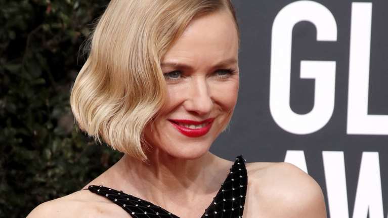 Ναόμι Γουότς: Νευρίασα όταν μου είπαν ότι η καριέρα μου θα τελειώσει στα 40 μου, όταν αρχίσει η εμμηνόπαυση