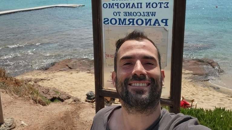 Συγκλονίζει ο θείος του δημοσιογράφου Αντώνη Χρυσουλάκη - "Χάθηκε το μοναχοπαίδι -Μας το είπε ο πατέρας του"