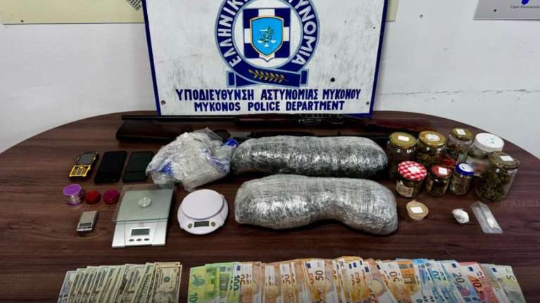 Εξαρθρώθηκε συμμορία που διακινούσε ναρκωτικά στη Μύκονο