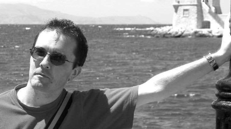 Γαλλία: Αυτός είναι ο καθηγητής που αποκεφάλισε ο τζιχαντιστής - Οι διακοπές του στα Χανιά [εικόνες]