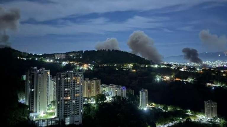 Η Βενεζουέλα "καταγγέλλει την πολύ σοβαρή στρατιωτική επίθεση" των ΗΠΑ - Σε κατάσταση έκτακτης ανάγκης η χώρα