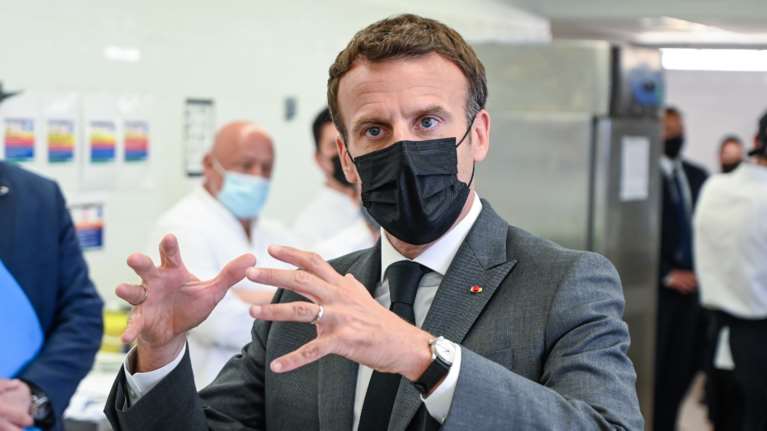 Μακρόν για το χαστούκι που δέχτηκε: &quot;Μεμονωμένο περιστατικό&quot;