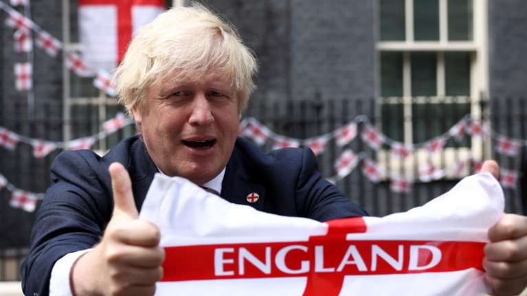 EURO 2021: Η Βασίλισσα Ελισάβετ και ο Μπόρις Τζόνσον στέλνουν μήνυμα στον Σάουθγκεϊτ - &quot;Φέρτε το πίσω&quot;