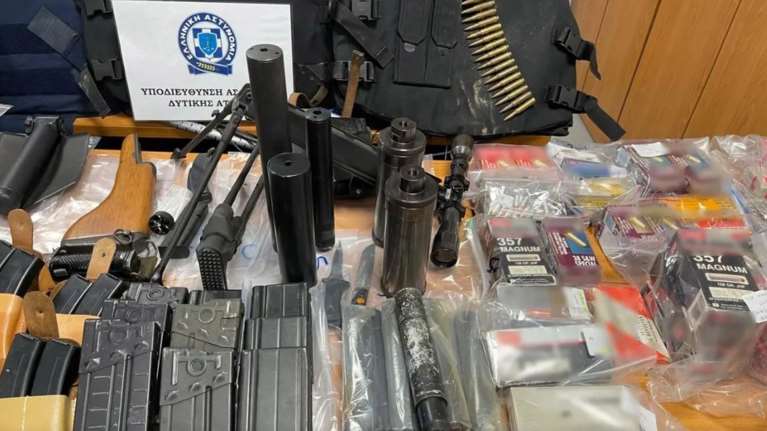 Γιάφκα στο Μενίδι: Τον &quot;κλειδοκράτορα&quot; αναζητά η ΕΛ.ΑΣ. - Το στίγμα του κινητού &quot;πρόδωσε&quot; τον 37χρονο