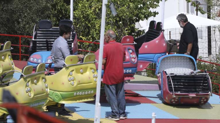 Χαλκιδική: Ξεσπά ο πατέρας του 19χρονου για το λούνα παρκ του τρόμου - &quot;Όλα είναι σάπια, λειτουργούν με κλεμμένα ρεύματα&quot;