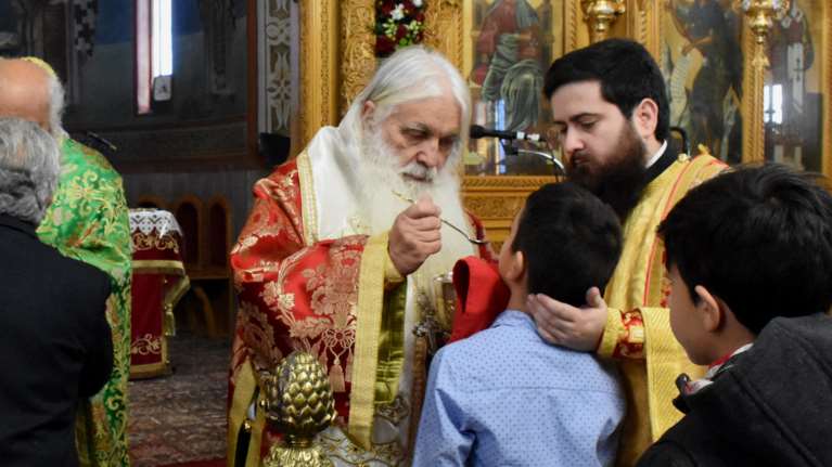 Αρχιεπισκοπή: Η θεία κοινωνία είναι Μυστήριο και δεν θα απαγορευτεί για τον κορονοϊό