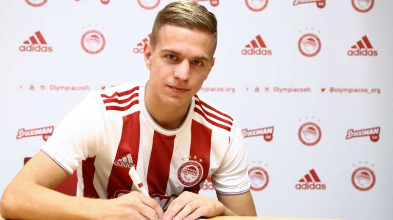 Κορονοϊός: Θετικός Σέρβος ποδοσφαιριστής που ανήκει στον Ολυμπιακό