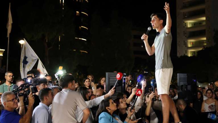 &quot;Μεγάλη ιδέα έχεις για τον εαυτό σου&quot;: Η προσβλητική απάντηση του Φειδία Παναγιώτου σε παιδιά αγνοουμένων της Κύπρου