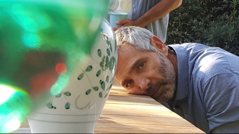 Μένουμε σπίτι - Θοδωρής Αθερίδης: Σκεφτόμαστε το αύριο και τους επόμενους από εμάς