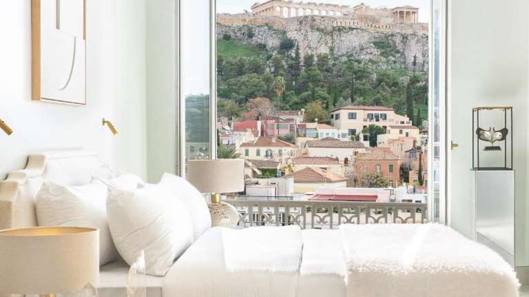 Condé Nast Traveler: Αυτό είναι το καλύτερο ξενοδοχείο της Αθήνας - Με κοσμοπολίτικο χαρακτήρα [εικόνες]