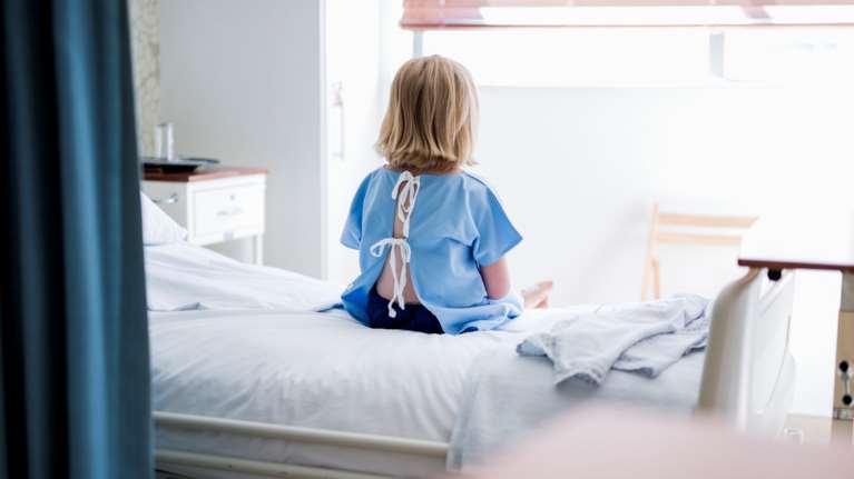 Εξαπλώνεται η μυστηριώδης οξεία ηπατίτιδα - Σε επιφυλακή όλη η Ευρώπη