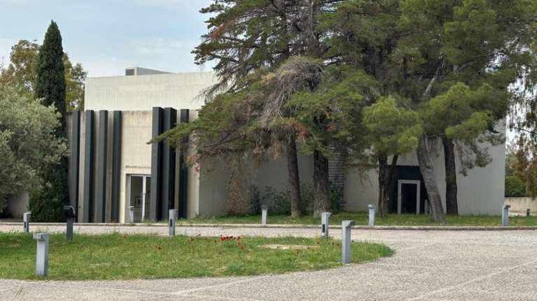 Πλειστηριασμοί: Τα σφυριά πολλών εκατομμυρίων που θα χτυπήσουν έως το τέλος του 2025