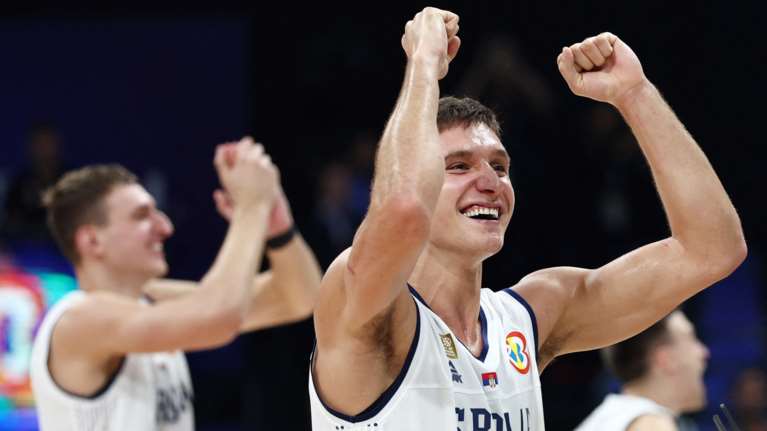 Μουντομπάσκετ: Μπασκετική παράσταση από την Σερβία, υπέταξε τον Καναδά με 95-86 και πέταξε για τελικό