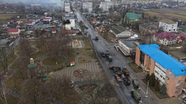 Guardian: Πώς 30 Ουκρανοί με drones εξουδετέρωσαν ρωσική φάλαγγα 64 χιλιομέτρων [βίντεο]