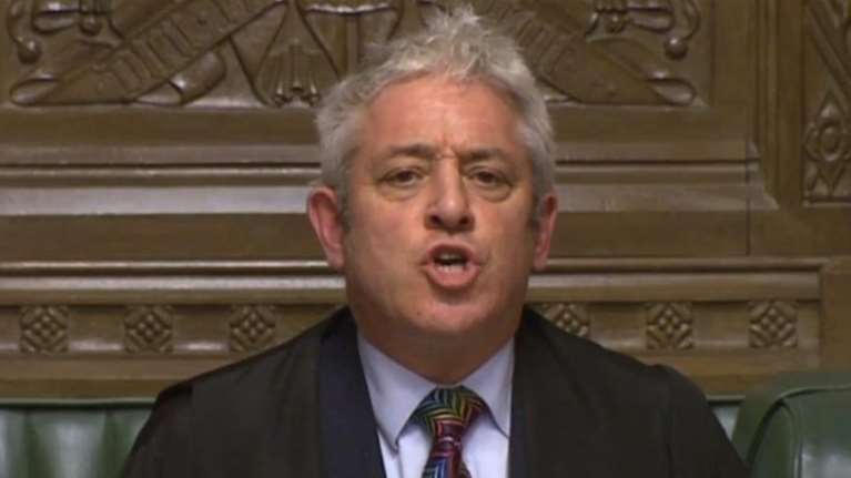 Βρετανία - Τζον Μπέρκοου: Ο απίθανος πρώην πρόεδρος της Βουλής εγκατέλειψε τον Τζόνσον και προσχώρησε στους Εργατικούς