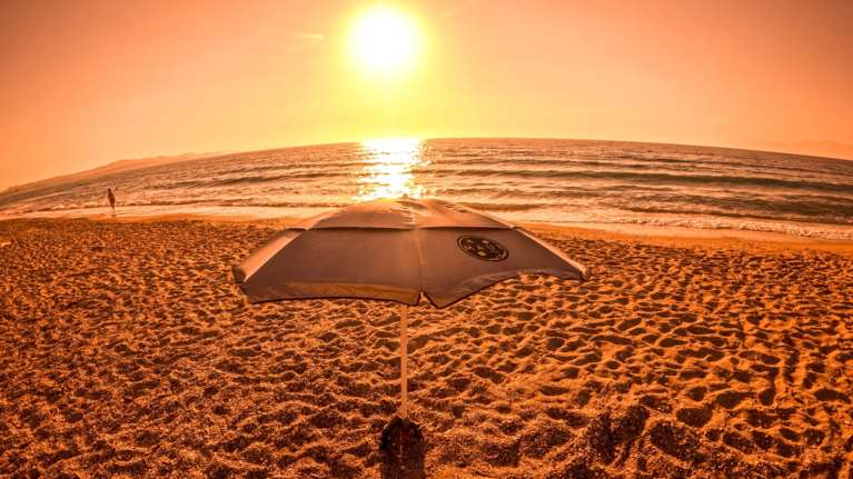 &quot;Φρένο&quot; Μαρουσάκη στις προβλέψεις για καύσωνα: Έρχονται βροχές, πού θα φτάσει η θερμοκρασία