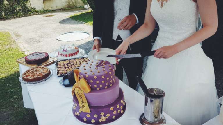 Κορονοϊός: Διοργάνωναν γάμο με 1.500 άτομα στην Κρήτη - Τι λέει ο ιδιοκτήτης catering