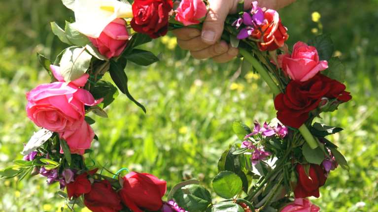 Την Τρίτη του Πάσχα μεταφέρεται η αργία της Πρωτομαγιάς