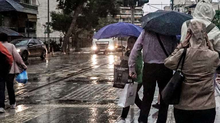 Συναγερμός Αρναούτογλου για "πανβαλκανική - πανελλαδική κακοκαιρία" - Έρχεται έκτακτο δελτίο της ΕΜΥ, λέει ο Κολυδάς