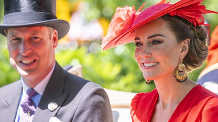 Ίλιγγος: Το απίστευτο ποσό που κληρονόμησαν ο πρίγκιπας Γουίλιαμ και η Κέιτ Μίντλετον μετά τον θάνατο της Ελισάβετ