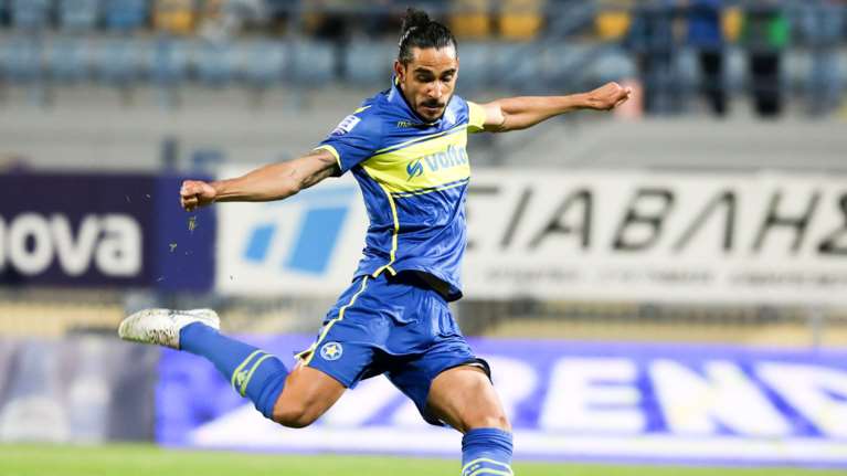 Super League: Ισοφάρισε το ρεκόρ του Κριστόφ Βαζέχα ο Ματίας Ιγκλέσιας