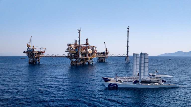 To &quot;πράσινο&quot; Energy Observer στον &quot;πράσινο&quot; Πρίνο για την αποθήκευση CO2