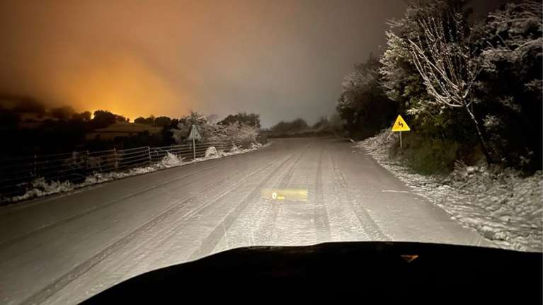 Οδήγηση σε συνθήκες κακοκαιρίας: 10+1 χρήσιμες συμβουλές για την οδική σας ασφάλεια [βίντεο]