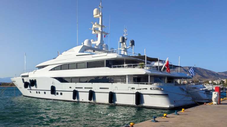 Ύδρα: "Άκουσα 15-20 κρότους - Απόρησα γιατί το σκάφος δεν είχε φύγει από το σημείο" - Τι λένε μάρτυρες για το "Περσεφόνη"