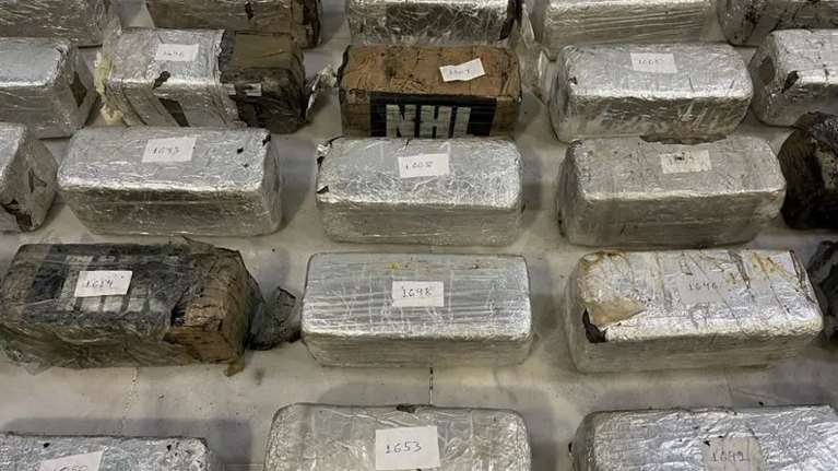 Θεσσαλονίκη: Γιατρός με βαρύ ποινικό μητρώο ο αρχηγός του κυκλώματος κοκαΐνης - Η σχέση με την υπόθεση της Κούνεβα