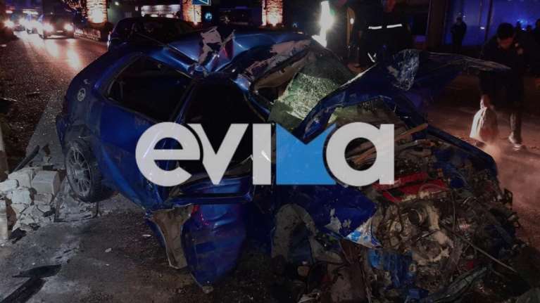 Τραγωδία στη Χαλκίδα: Νεκρή 16χρονη σε τροχαίο δυστύχημα - Το ΙΧ καρφώθηκε σε τοίχο σπιτιού [Εικόνες - Βίντεο]