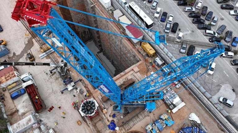 Συναρμολογούν τον Μετροπόντικα της γραμμής 4 του Μετρό - Ξεκινά σε λίγες εβδομάδες [εικόνες]