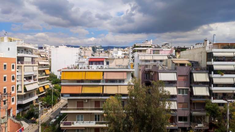 ΠΟΜΙΔΑ: Απαράδεκτη η απώλεια της έκπτωσης 5% για το εισόδημα αν δεν καταβληθούν τα ενοίκια μέσω τράπεζας