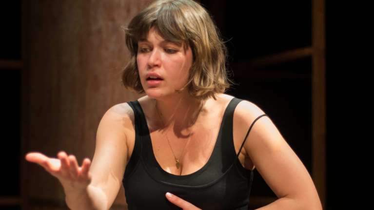 Κλέλια Ανδριολάτου: Σε ποια παράσταση θα δούμε τη &quot;μούσα&quot; του Παπακαλιάτη - Εντελώς διαφορετική [εικόνες]