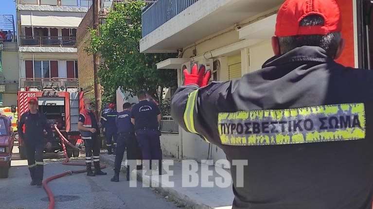 Τραγωδία στην Πάτρα: Νεκρή γυναίκα σε φωτιά σε σπίτι στα Ζαρουχλέικα