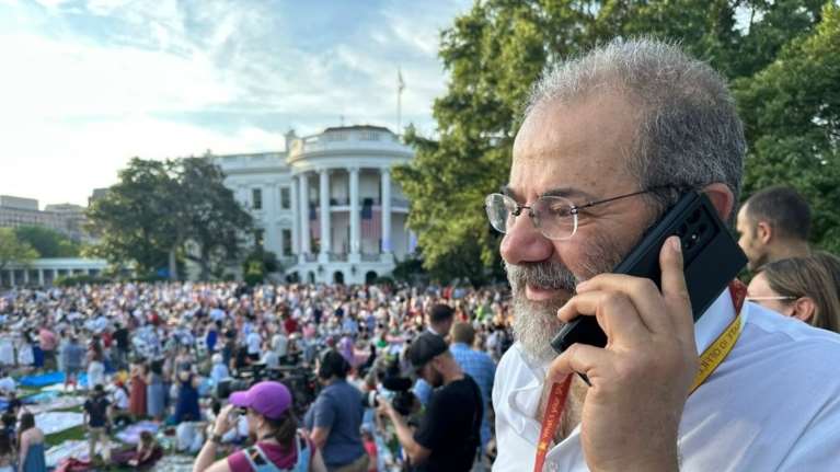 Ο Μιχάλης Ιγνατίου στο TheToc: Ποιοι &quot;θάβουν&quot; τον Μητσοτάκη στον Τραμπ - Πότε θα συναντηθούν στον Λευκό Οίκο