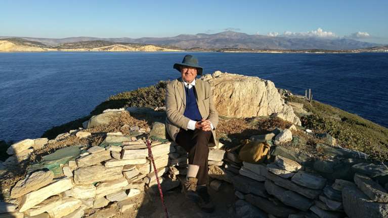 Έφυγε από τη ζωή ο λόρδος Κόλιν Ρένφιου: Πρωτοπόρος μελετητής του κυκλαδικού πολιτισμού