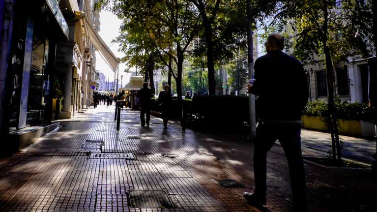 Κορονοϊός: 1632 νέα κρούσματα στην Αττική και 1148 στη Θεσσαλονίκη - Η Κρήτη πέρασε τη Λάρισα